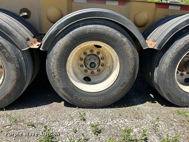 image for item FC2597 2004 Sidump'R side dump trailer