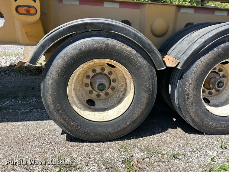 image for item FC2597 2004 Sidump'R side dump trailer