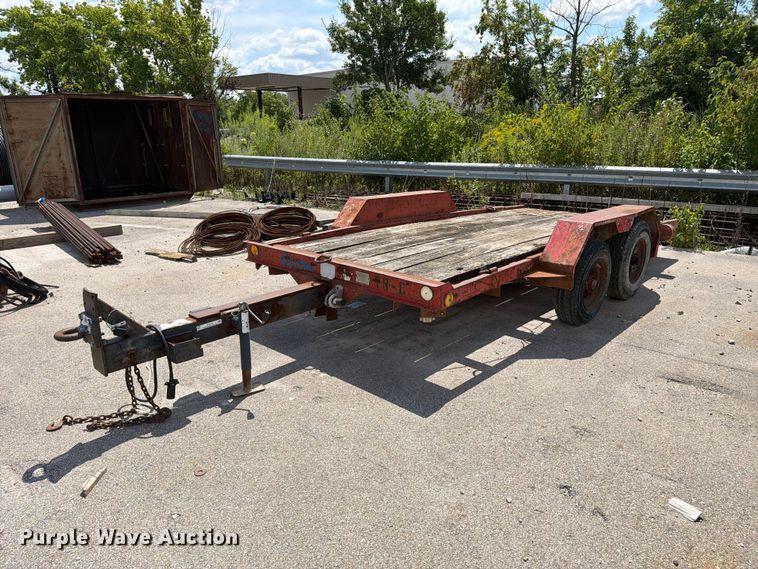 1987 Curtiss Trailers 25 tilt deck equipment trailer