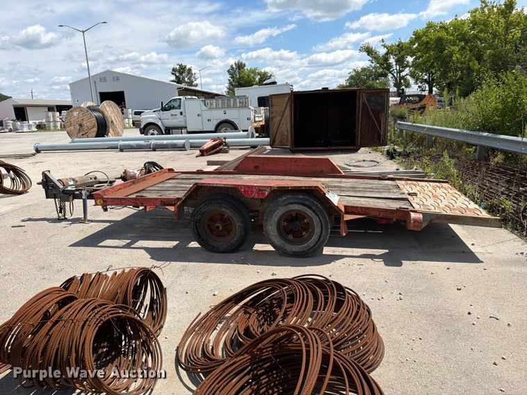 image for item FC3313 1987 Curtiss Trailers 25 tilt deck equipment trailer