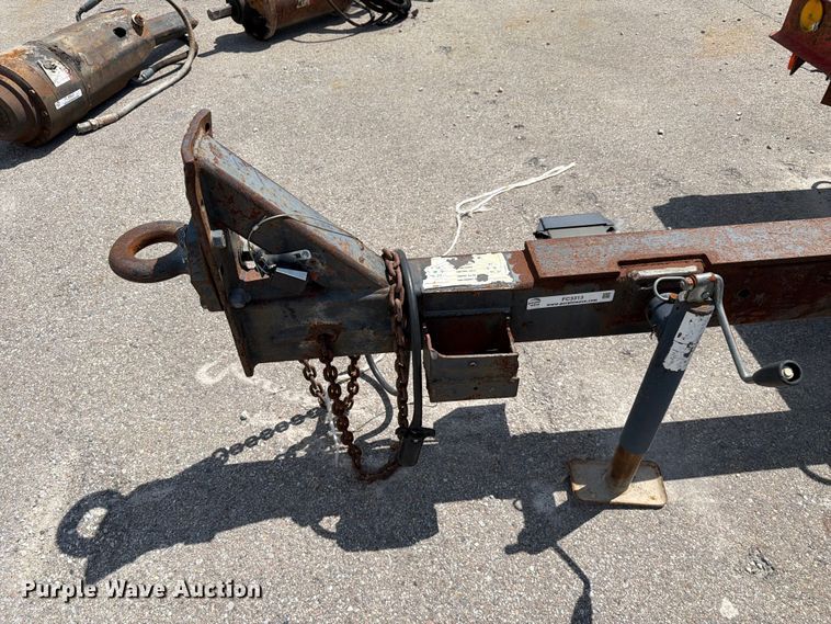 image for item FC3313 1987 Curtiss Trailers 25 tilt deck equipment trailer