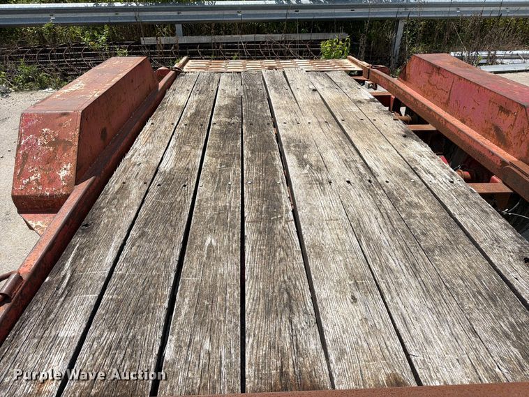 image for item FC3313 1987 Curtiss Trailers 25 tilt deck equipment trailer