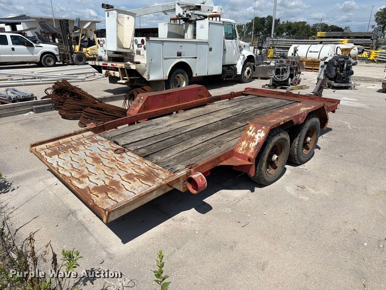 image for item FC3313 1987 Curtiss Trailers 25 tilt deck equipment trailer