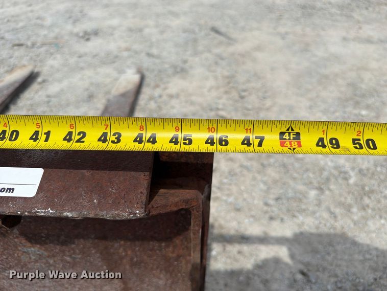 image for item FC3316 Buckets and Forks