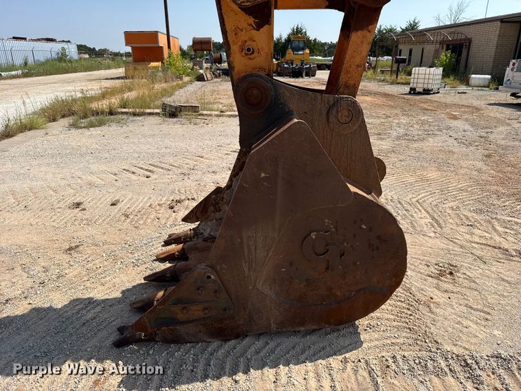 image for item FC4091 2015 Case CX350C excavator