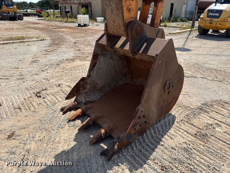 image for item FC4091 2015 Case CX350C excavator