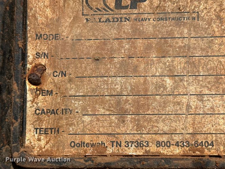 image for item FC4091 2015 Case CX350C excavator