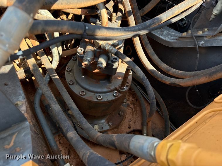 image for item FC4091 2015 Case CX350C excavator