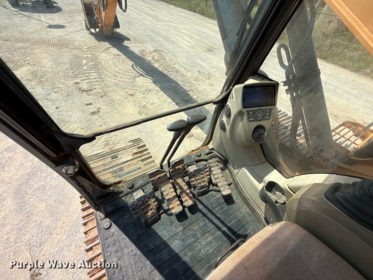 image for item FC4091 2015 Case CX350C excavator