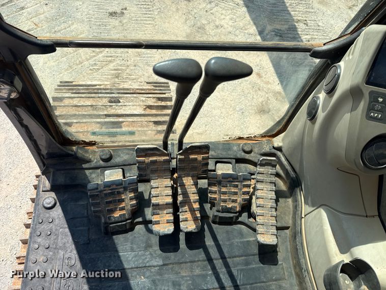 image for item FC4091 2015 Case CX350C excavator