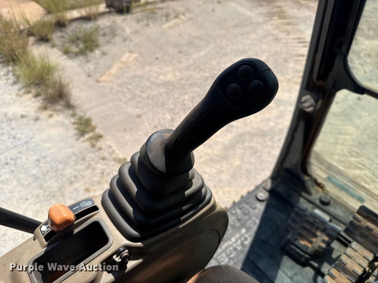 image for item FC4091 2015 Case CX350C excavator