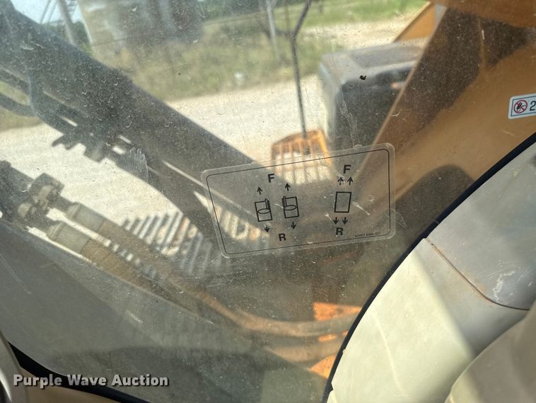 image for item FC4091 2015 Case CX350C excavator