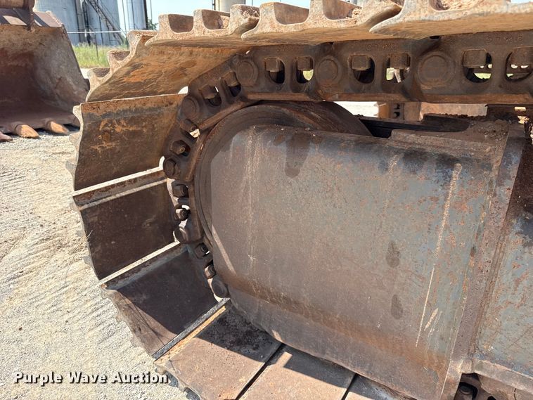image for item FC4091 2015 Case CX350C excavator