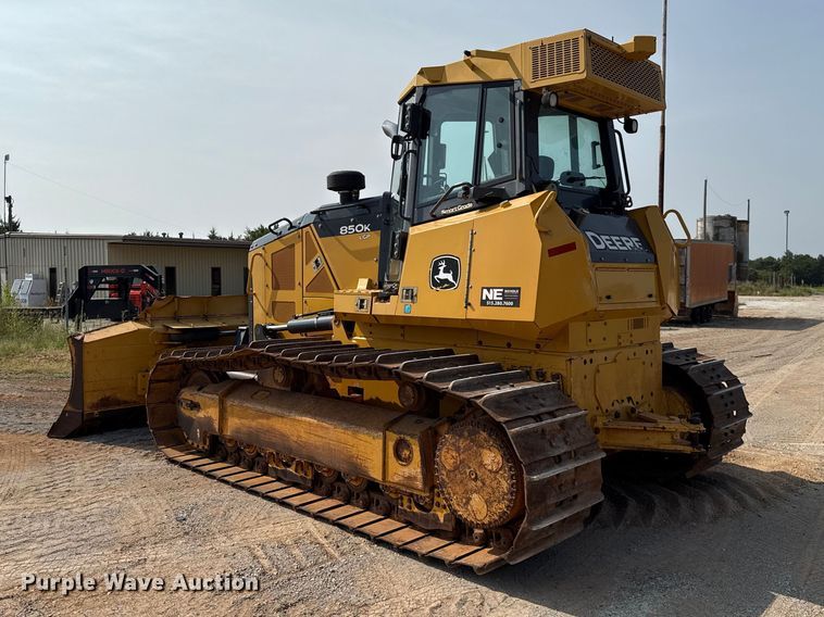 image for item FC4092 2017 John Deere 850K LGP dozer