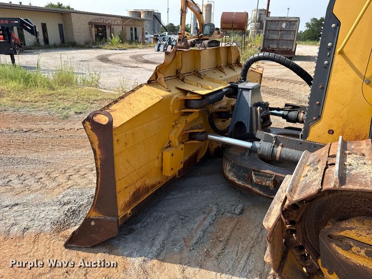 image for item FC4092 2017 John Deere 850K LGP dozer