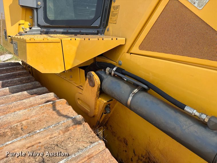 image for item FC4092 2017 John Deere 850K LGP dozer
