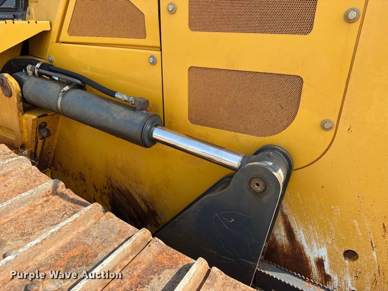 image for item FC4092 2017 John Deere 850K LGP dozer