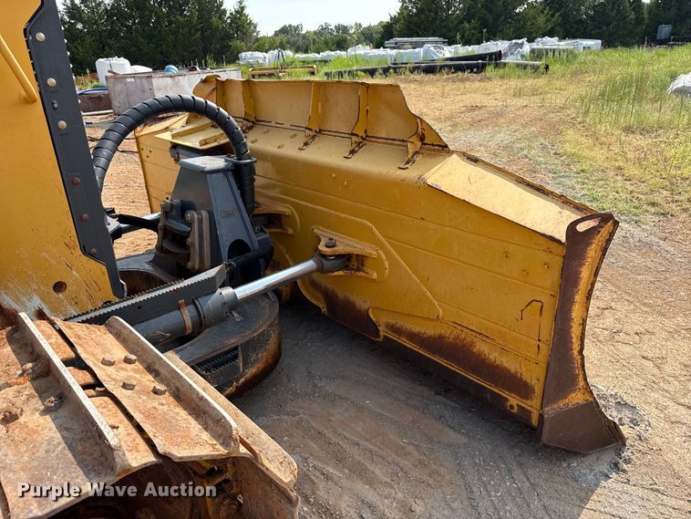image for item FC4092 2017 John Deere 850K LGP dozer
