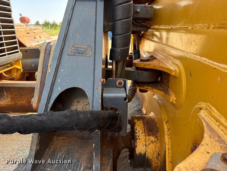 image for item FC4092 2017 John Deere 850K LGP dozer