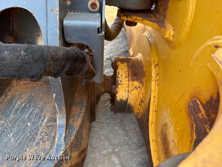 image for item FC4092 2017 John Deere 850K LGP dozer