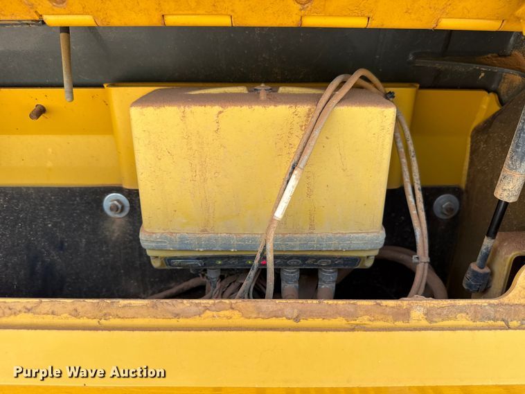 image for item FC4092 2017 John Deere 850K LGP dozer