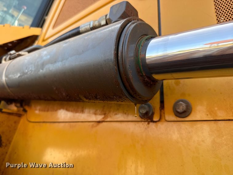image for item FC4092 2017 John Deere 850K LGP dozer