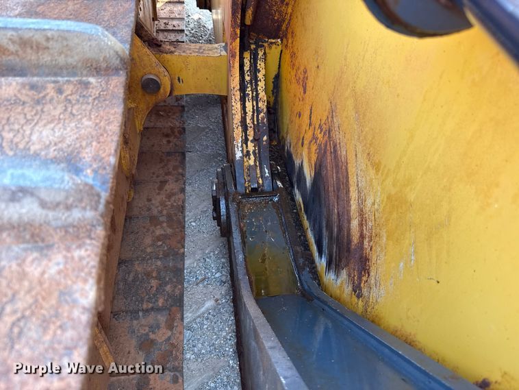 image for item FC4092 2017 John Deere 850K LGP dozer