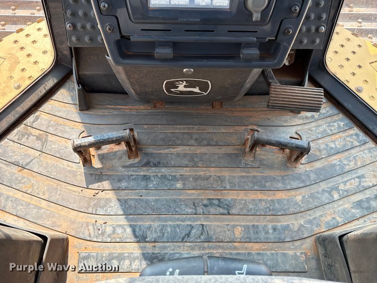 image for item FC4092 2017 John Deere 850K LGP dozer