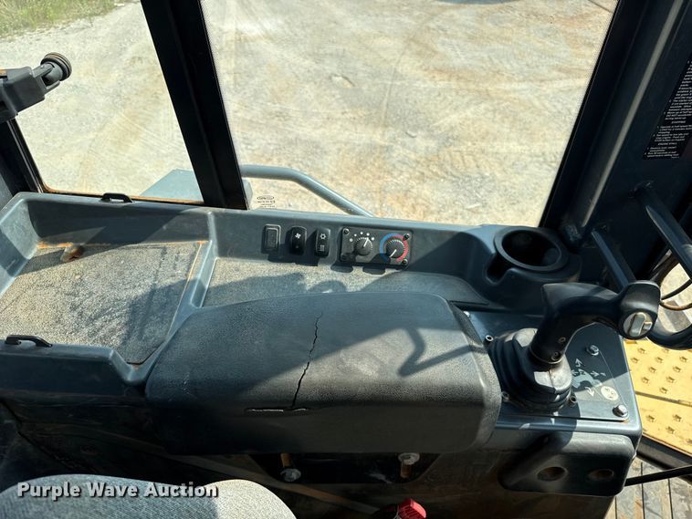 image for item FC4092 2017 John Deere 850K LGP dozer