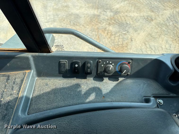 image for item FC4092 2017 John Deere 850K LGP dozer