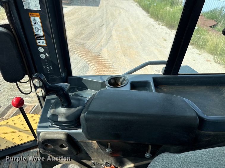 image for item FC4092 2017 John Deere 850K LGP dozer