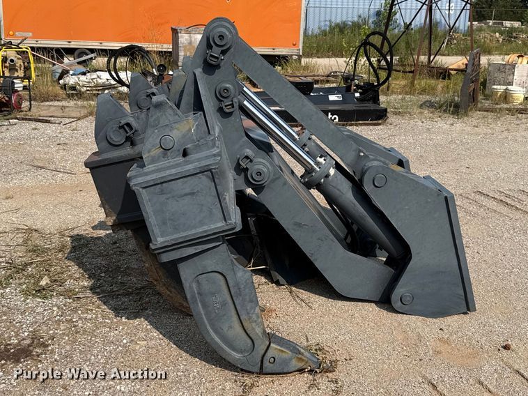 image for item FC4092 2017 John Deere 850K LGP dozer