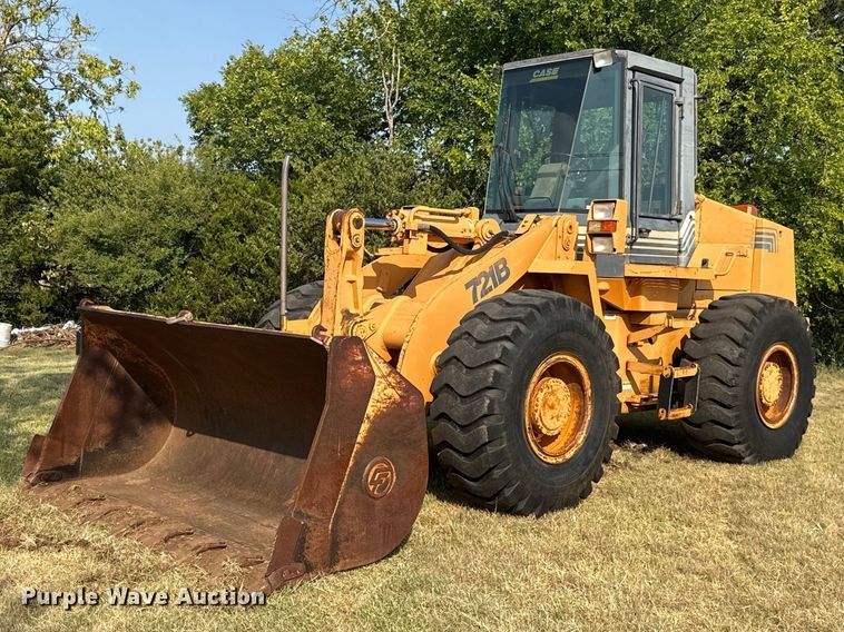 1995 Case 721B wheel loader