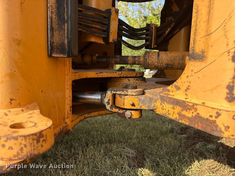 image for item FC4114 1995 Case 721B wheel loader