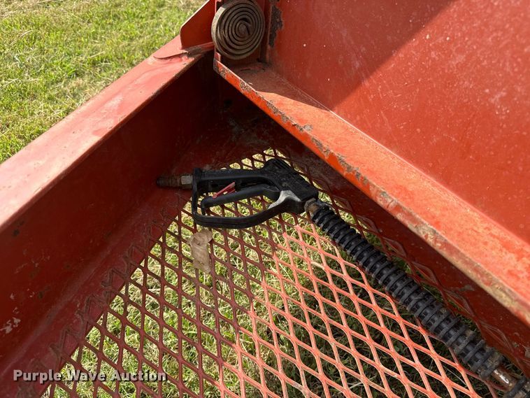 image for item FC4123 2003 Ditch Witch FX30 vacuum excavator