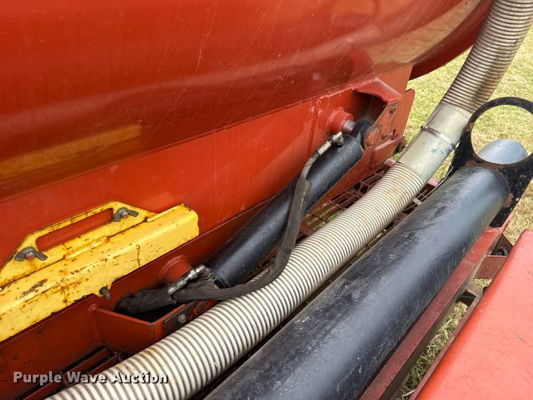 image for item FC4123 2003 Ditch Witch FX30 vacuum excavator