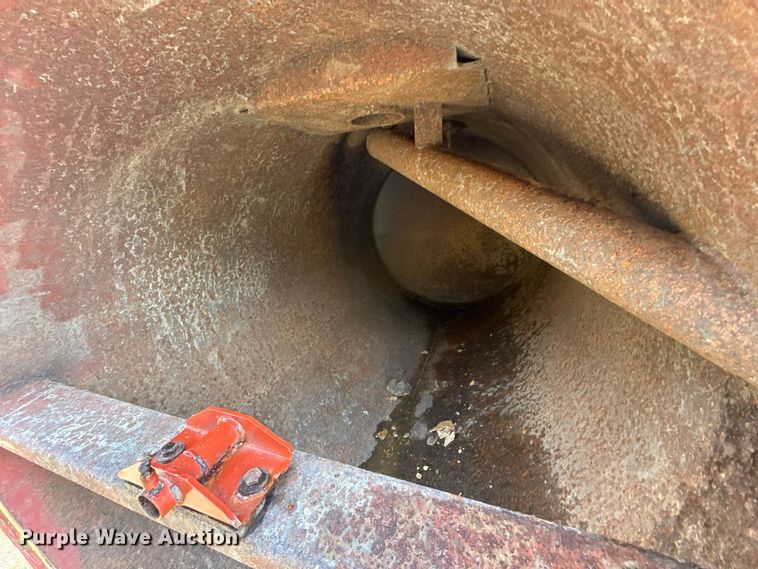 image for item FC4123 2003 Ditch Witch FX30 vacuum excavator