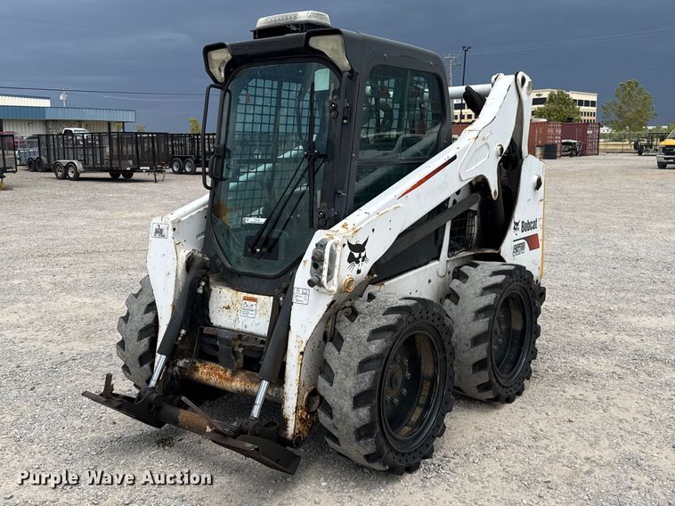 2015 Bobcat S570 skid steer loader