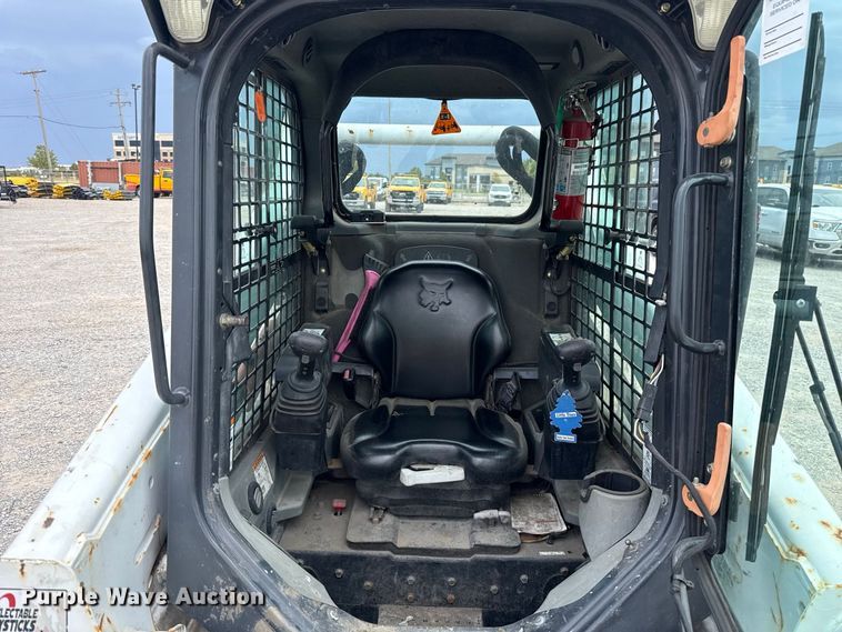 image for item FC4140 2015 Bobcat S570 skid steer loader