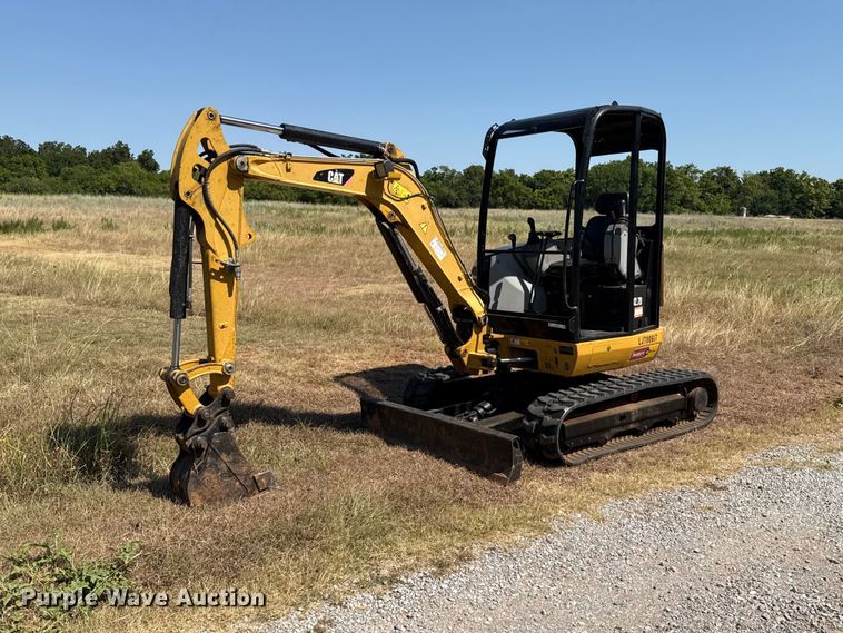 2015 Caterpillar 302.7DCR mini excavator