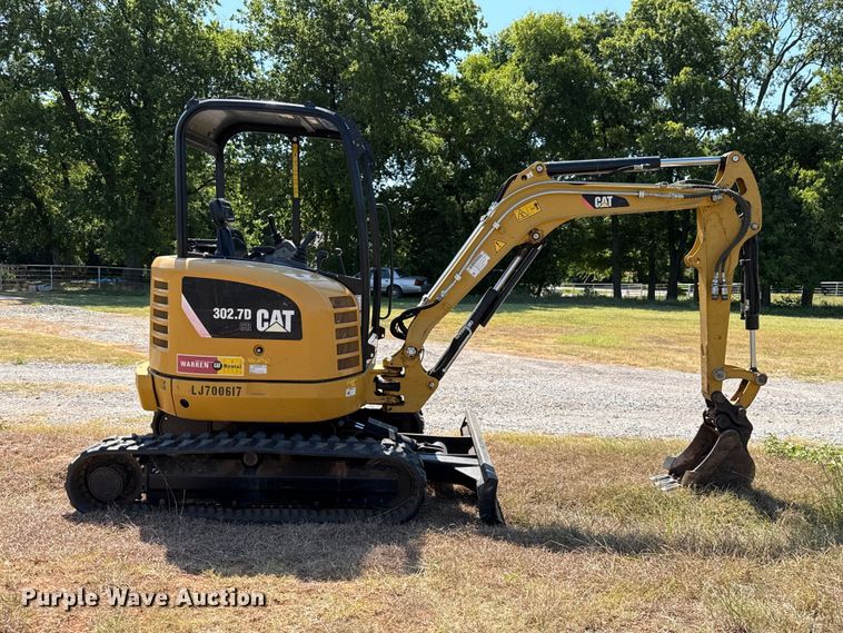 image for item FC4177 2015 Caterpillar 302.7DCR mini excavator