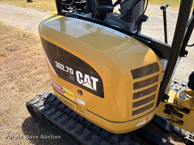 image for item FC4177 2015 Caterpillar 302.7DCR mini excavator