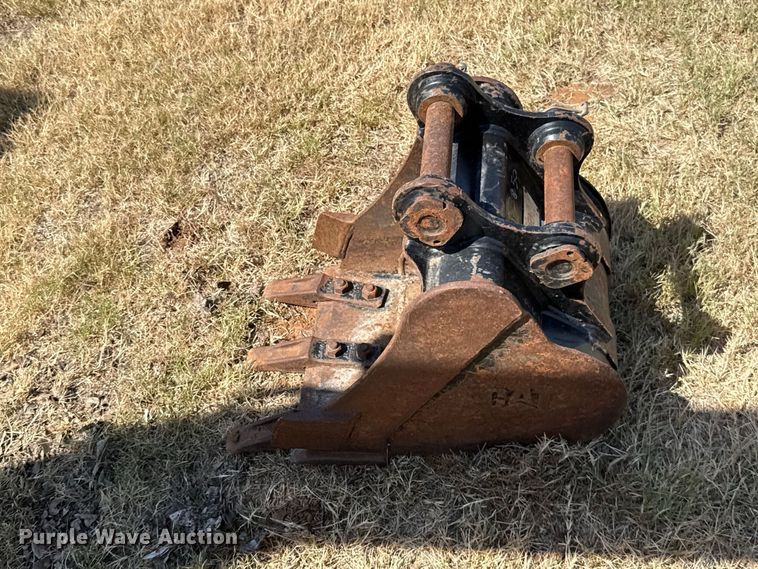 image for item FC4177 2015 Caterpillar 302.7DCR mini excavator