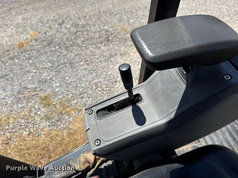 image for item FC4177 2015 Caterpillar 302.7DCR mini excavator