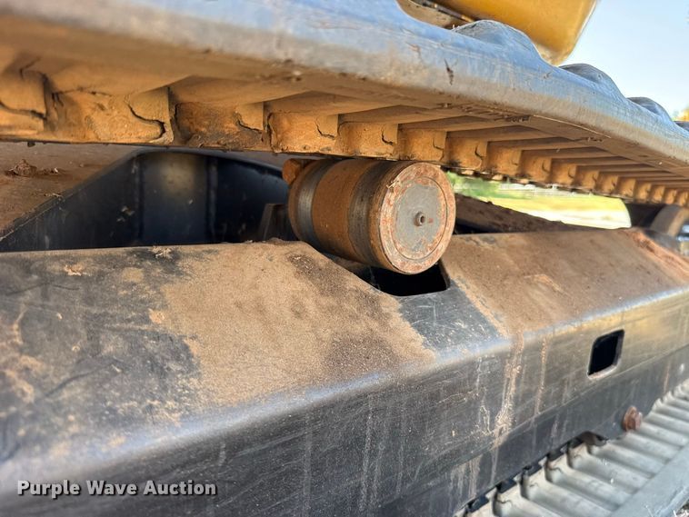 image for item FC4177 2015 Caterpillar 302.7DCR mini excavator
