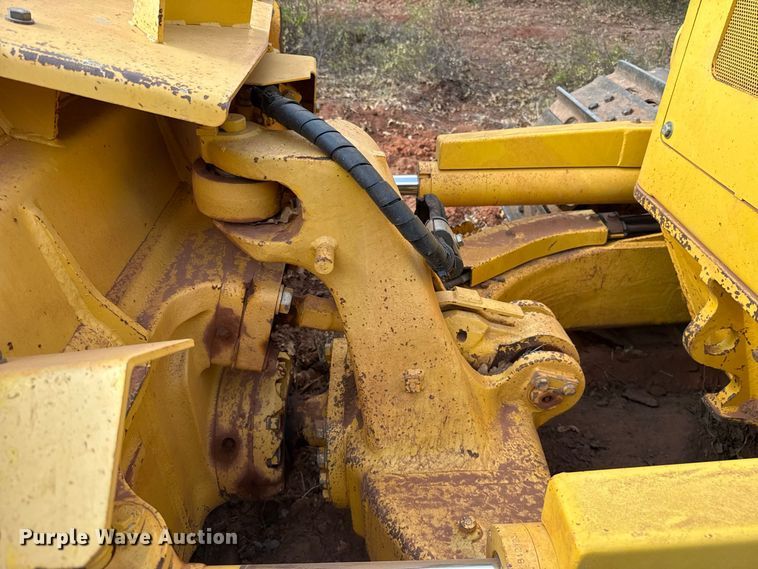 image for item FC4182 2020 Komatsu D51EX-24 dozer
