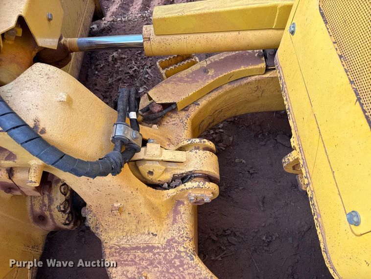 image for item FC4182 2020 Komatsu D51EX-24 dozer