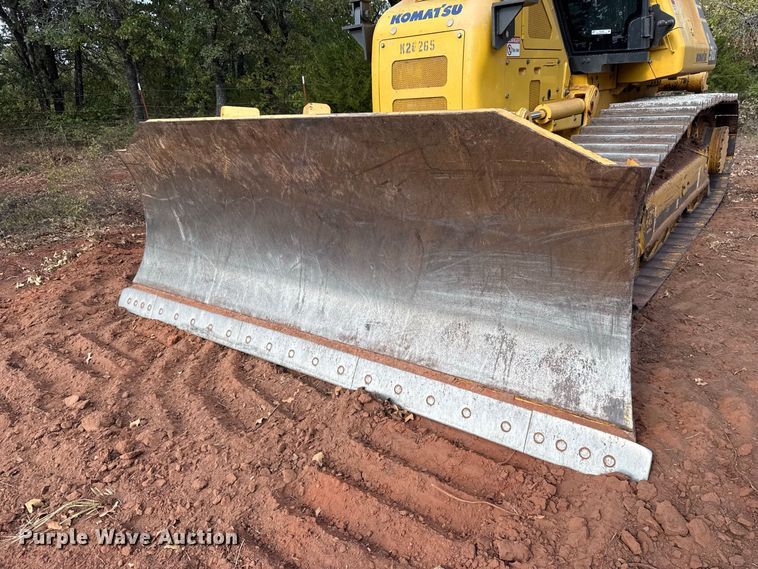 image for item FC4182 2020 Komatsu D51EX-24 dozer