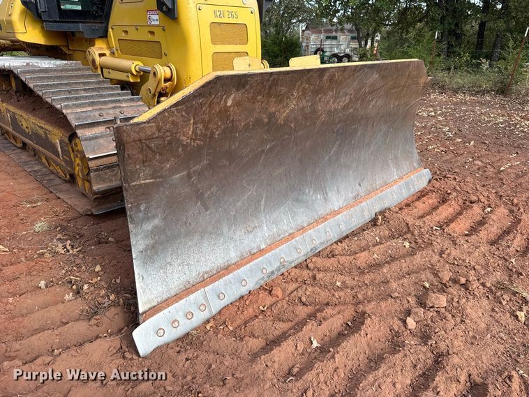 image for item FC4182 2020 Komatsu D51EX-24 dozer