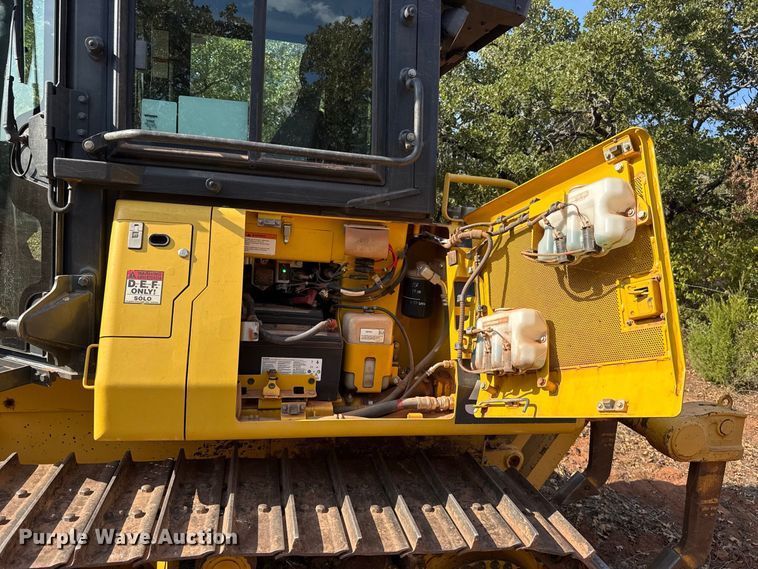 image for item FC4182 2020 Komatsu D51EX-24 dozer